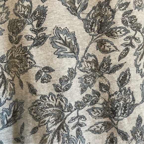 Pure Jill floral top size M gray casual everyday gma core soft comfort - Picture 3 of 8